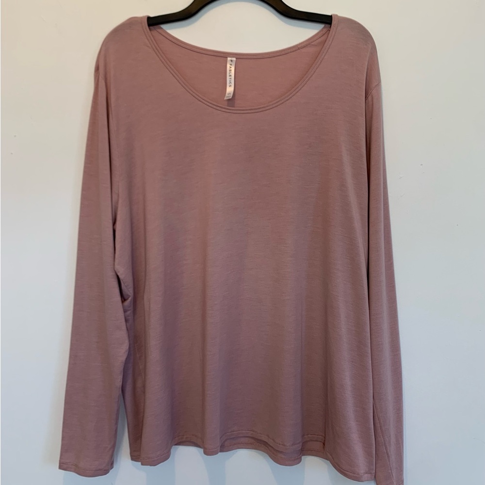 Fabletics Long Sleeve Scoop Neck Top